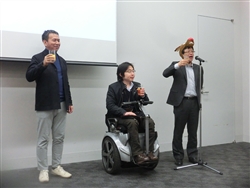 2017年末に開催されたスーパーセンシングフォーラムの集会（左端が中川氏） 