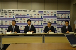 左から友田氏、大槻氏、野口氏、伊木氏