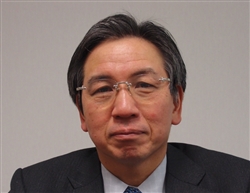 窪田　明氏
