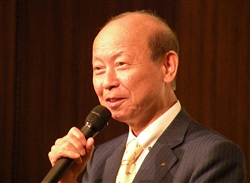 石井隆一富山県知事