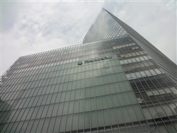 大丸東京店もエステなどを積極的に配置