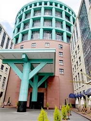 5月末に閉店した斬新なデザインのハイアットリージェンシー福岡