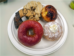 JACK IN THE DONUTSのドーナツ。色鮮やかで見た目にも楽しい