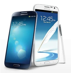FHDのAMOLEDパネル（5型）搭載の「Galaxy S4」