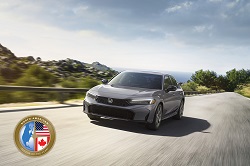 2025北米カー・オブ・ザ・イヤーを受賞した北米向け「CIVIC HYBRID」