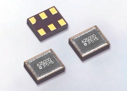 リバーエレテックの超低位相ノイズ・低ジッタ水晶発振器「KCRO-05」開発品