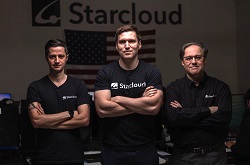 Starcloudの創設メンバー。左から最高技術責任者Ezra Feilden氏、最高経営責任者Philip Johnston氏、チーフエンジニアのAdi Oltean氏