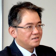 シニアディレクター　謝勤益氏