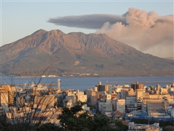 明治維新を推進した薩摩は250年を待ち続けて爆発するのだ（桜島の噴火）