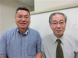 アヒコファインテックの今田課長（右）と田中課長（左）