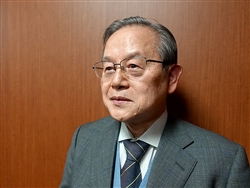 藍綬褒章を受賞した辻村学氏