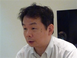 ソニー（株）　ホームエンタテインメント＆サウンド事業部　V＆S事業部　ビデオ部3課統括課長　蔵　純平氏