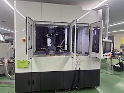 新開発の研削機