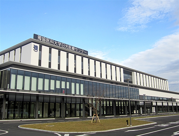 【中古】 獨協医科大学（医学部） ２００９/教学社 9784325264255_1_3.jpg